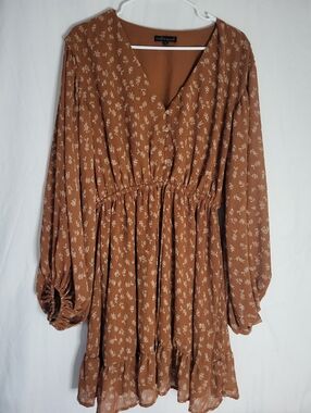 Wishlist Rust Brown Floral V-Neck Long Sleeve Dress